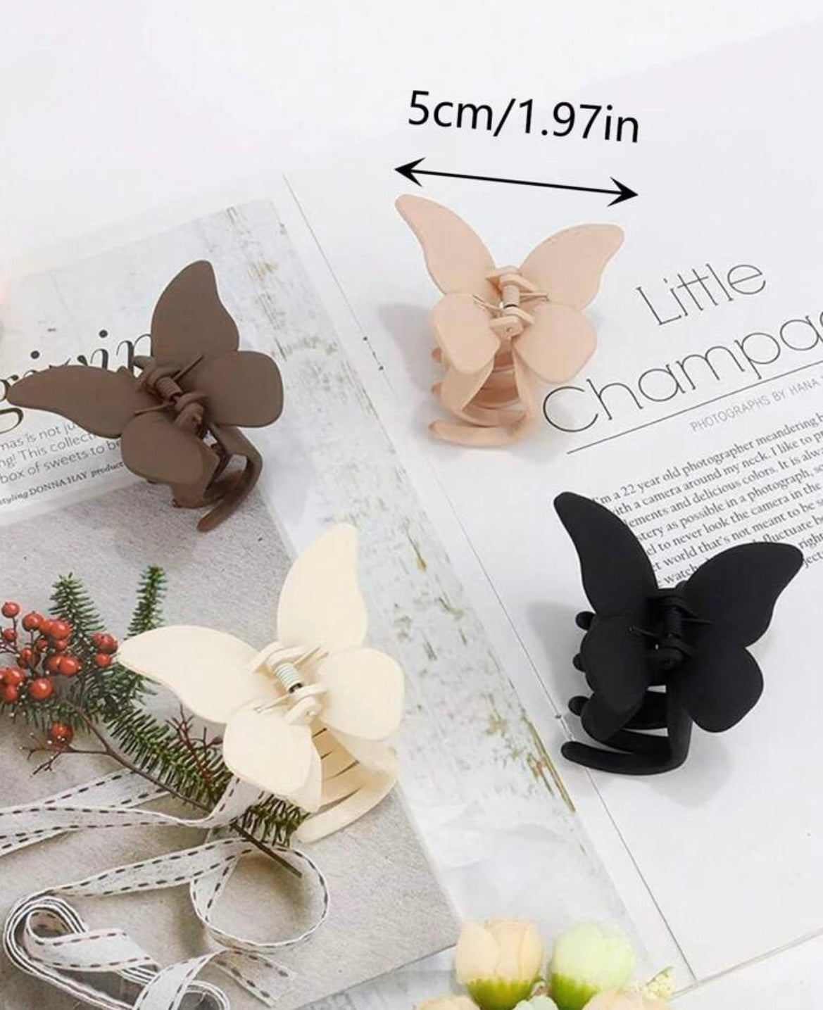 Butterfly claw clip